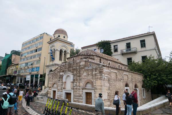 Athen Monastiraki Ekklisia-Kimisi-Theotokou-Mitropoleos