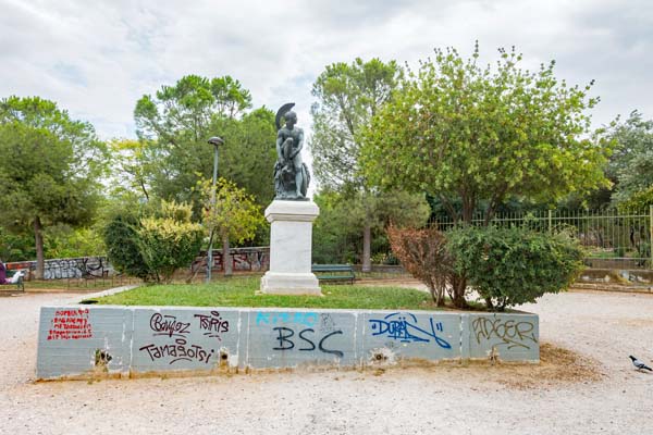Athen Monastiraki Theseus-Statue