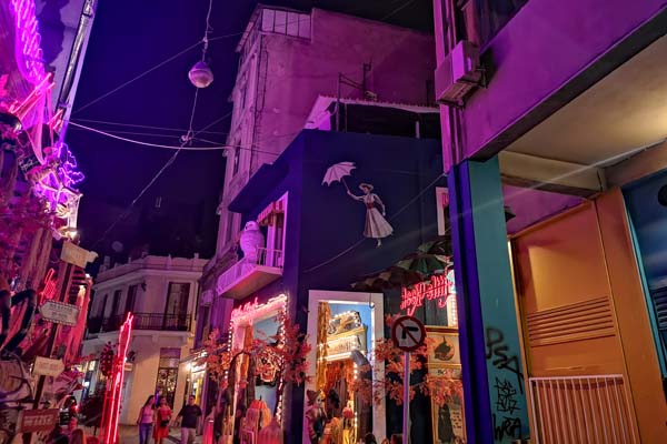Athen Psyri Little Kook