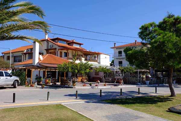 Nikiti Restaurant