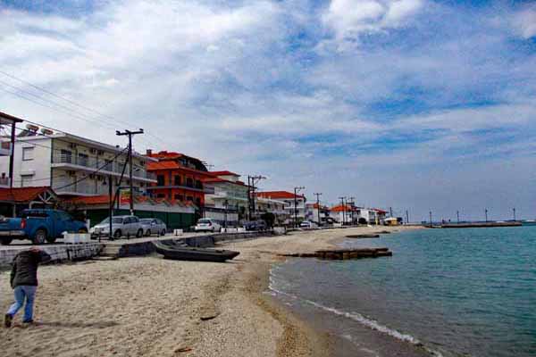 Pefkochori