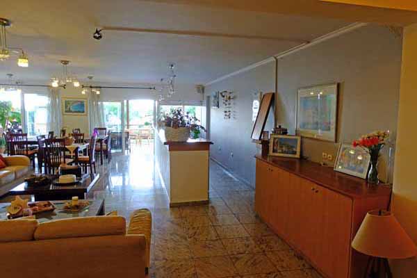 Hotel Grand Nefeli