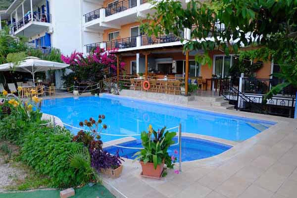 Hotel Grand Nefeli