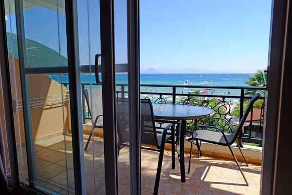 Hotel Grand Nefeli