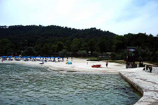 Makryammos Bungalows