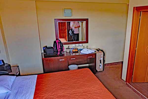 Perea Hotel