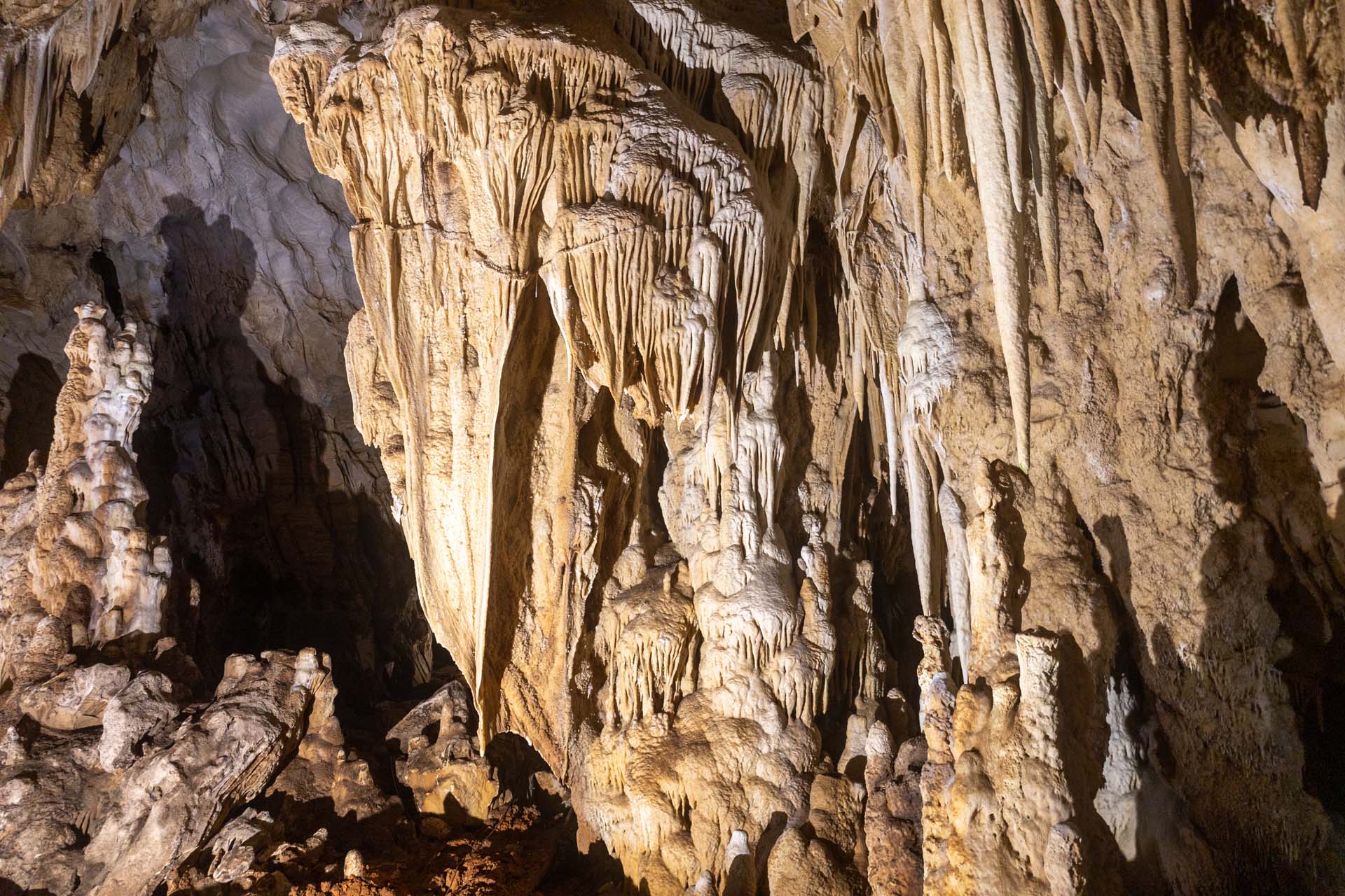 Alistrati Cave