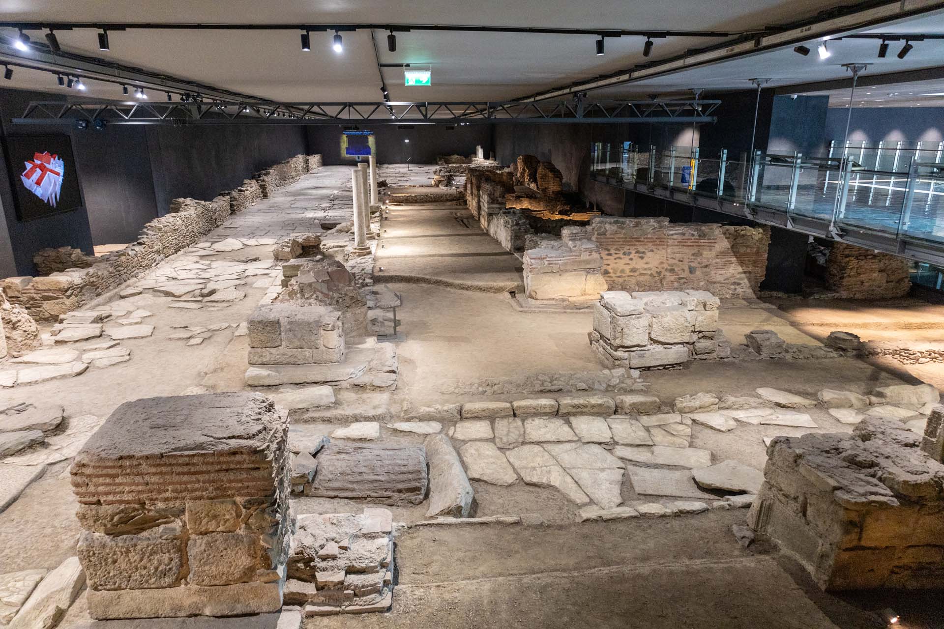 Metro Thessaloniki Station Venizelou