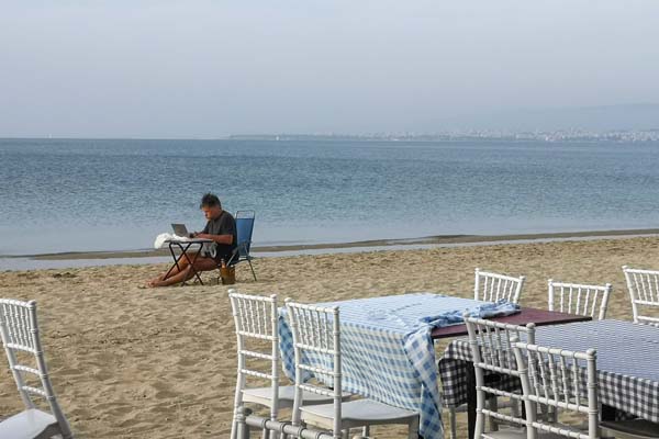 Peraia Am Strand