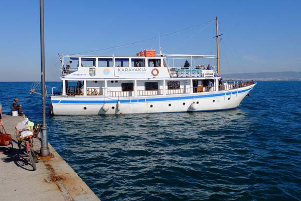 Peraia Peraia_Taxiboot