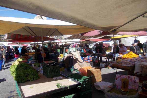 Thessaloniki Modiano Markt