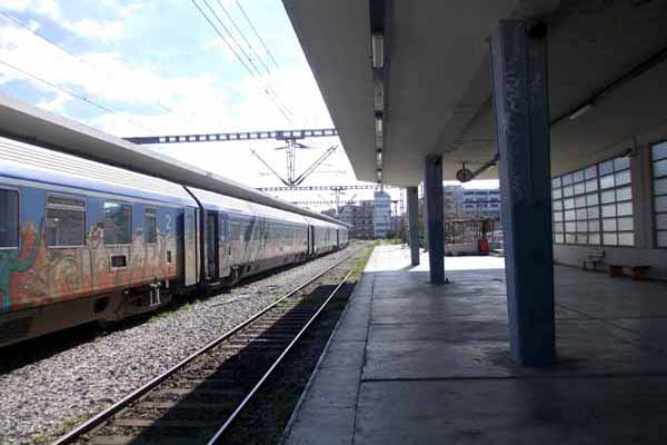 Thessaloniki Bahnsteig