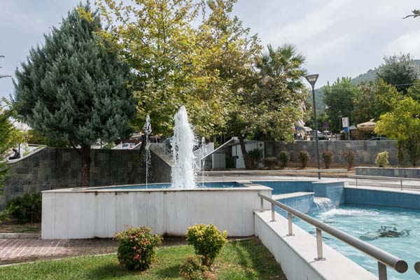 Livadia Central-Square