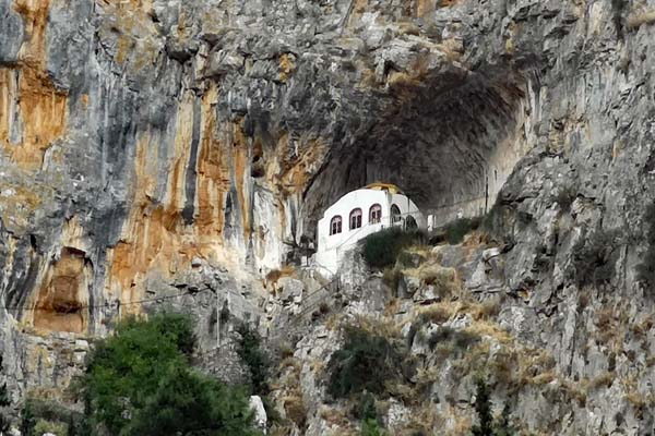 Livadia Felsenkirche Agios-Minas