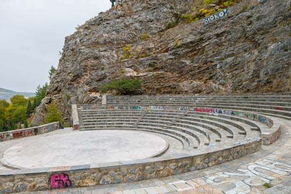 Livadia Theater-von-Krya