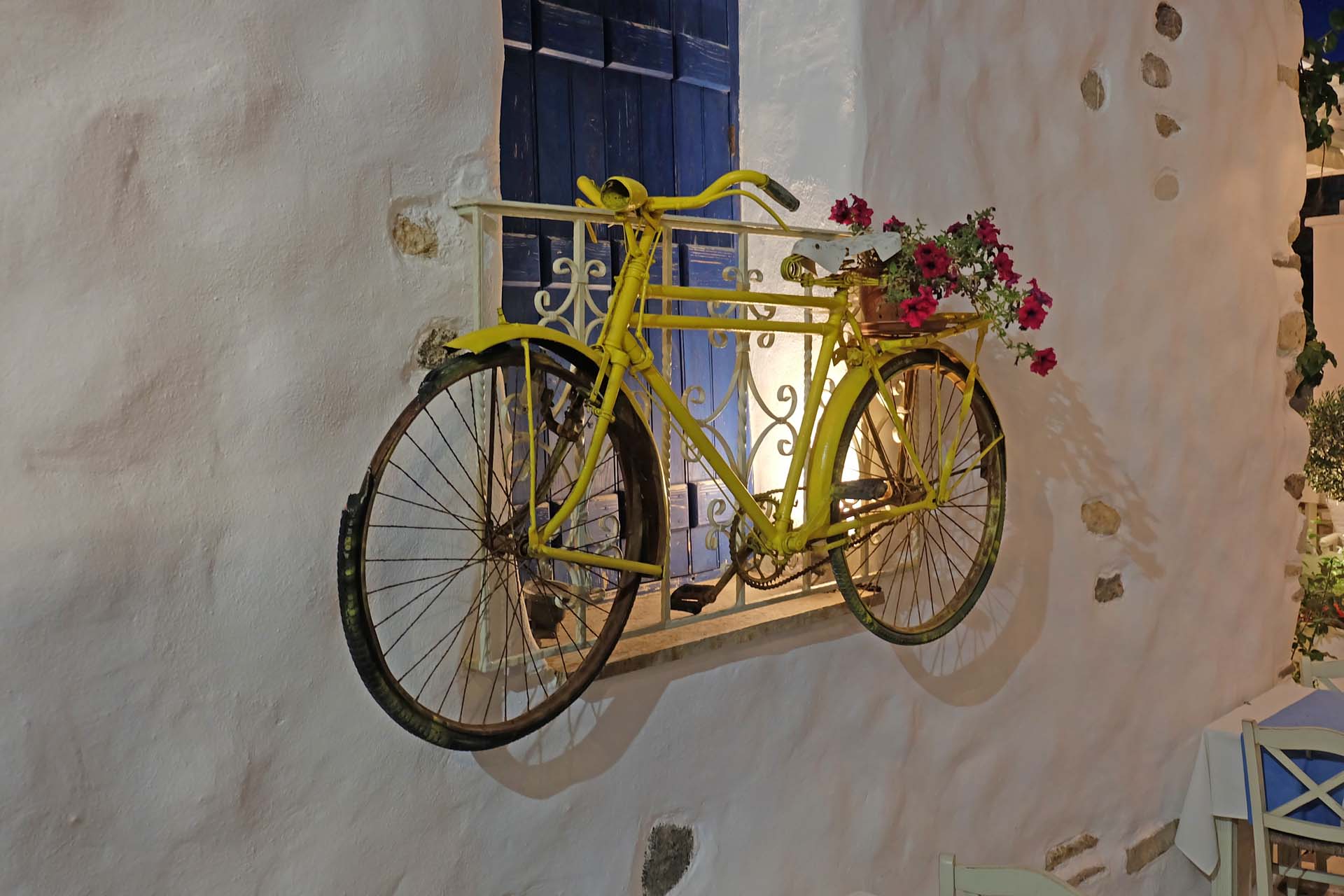 Auf diesem Deko-Fahrrad f&auml;hrt niemand mehr