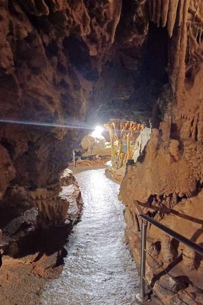 Diros Höhle