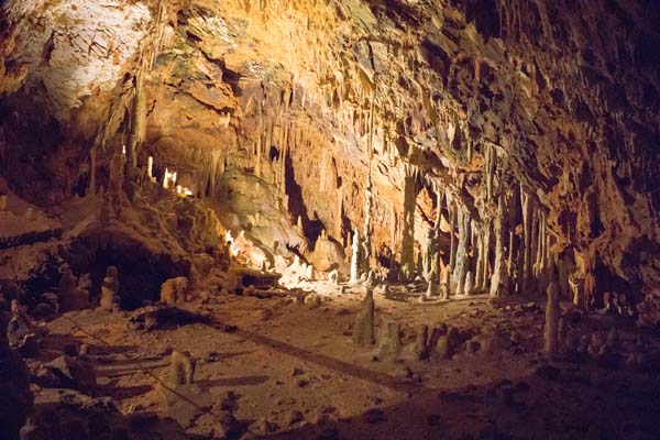 Diros Höhle