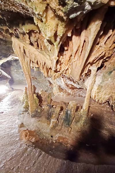 Diros Höhle