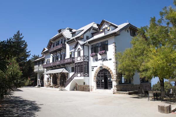 Profitis Ilias Elafos-Hotel
