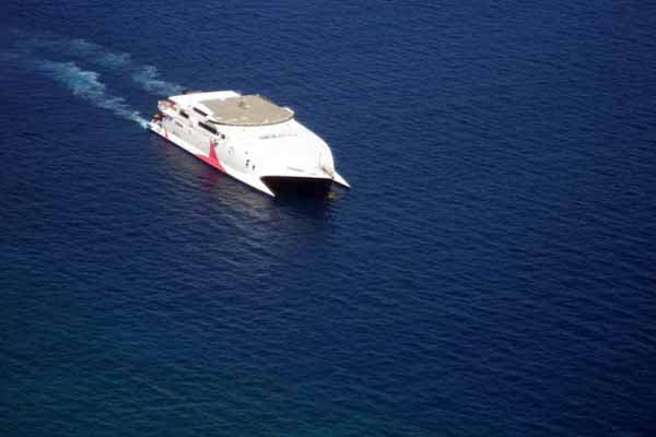 Athinios Port Speedboat