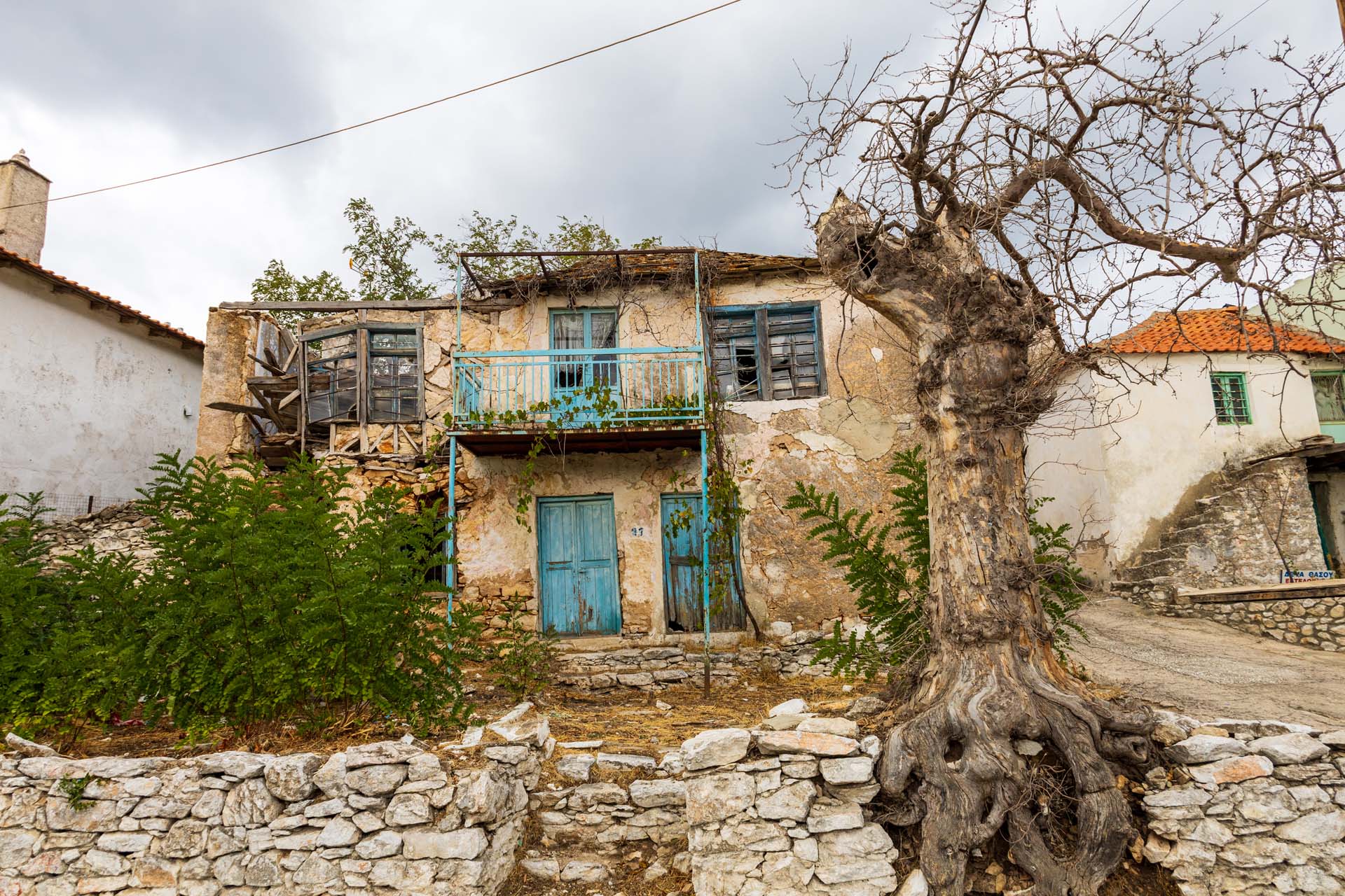 Theologos Haus Ruine