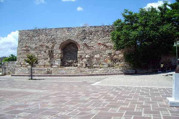 Larisa Antike Ruine